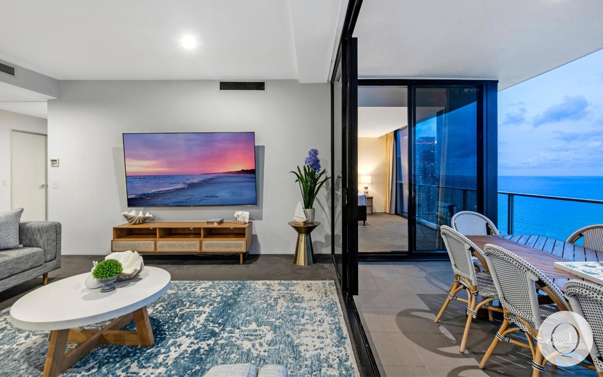 5 Bedroom Executive Sub Penthouse In The Heart Of Surfers With Full Ocean Views - Sleeps 12 - Circle On Cavill Amazing!! Gold Coast Eksteriør billede